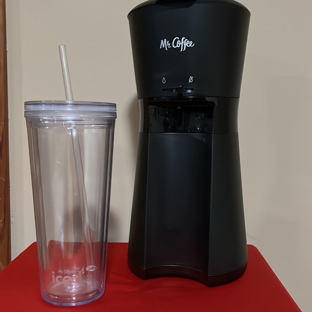 Mr Coffee iced coffee maker - Picture 2 of 4
